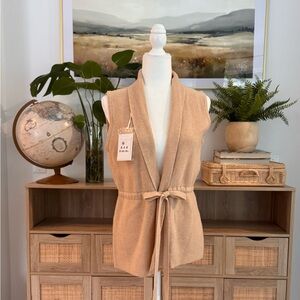 Brand new high-quality couture sweater vest